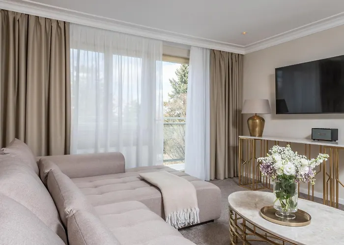 Mamma's Boutique Hotel 4*